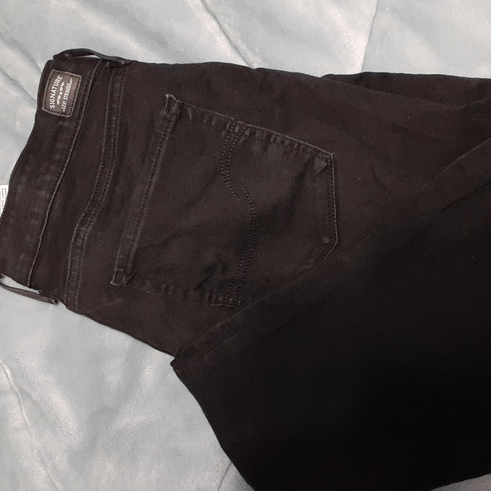 Size 16 Levi Signature Skinny Jeans